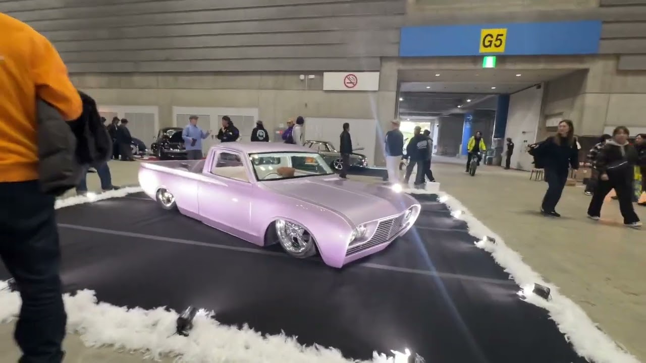 第33回 ヨコハマ ホット ロッド カスタム ショー 2025　宇田さんにマイクをつけて後ろを歩いてみた