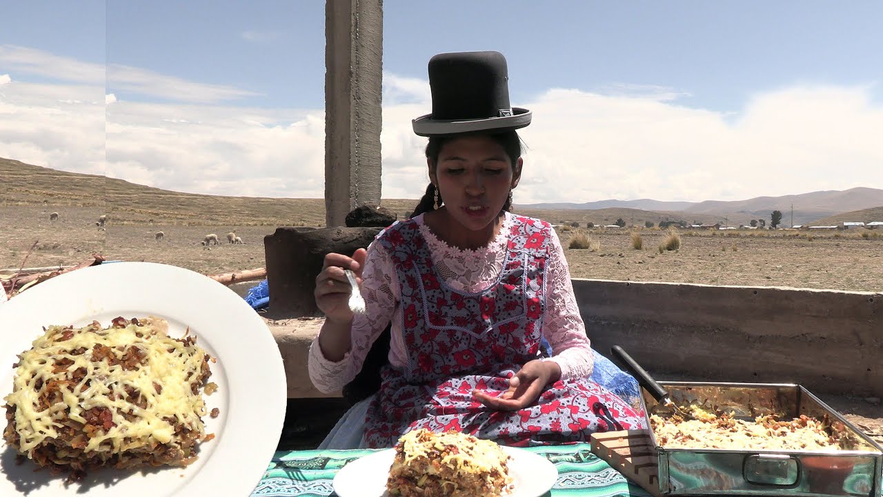LASAÑA DE CARNE Y QUESO CASERO A LEÑA EN EL CAMPO - CHOLITA JULIA