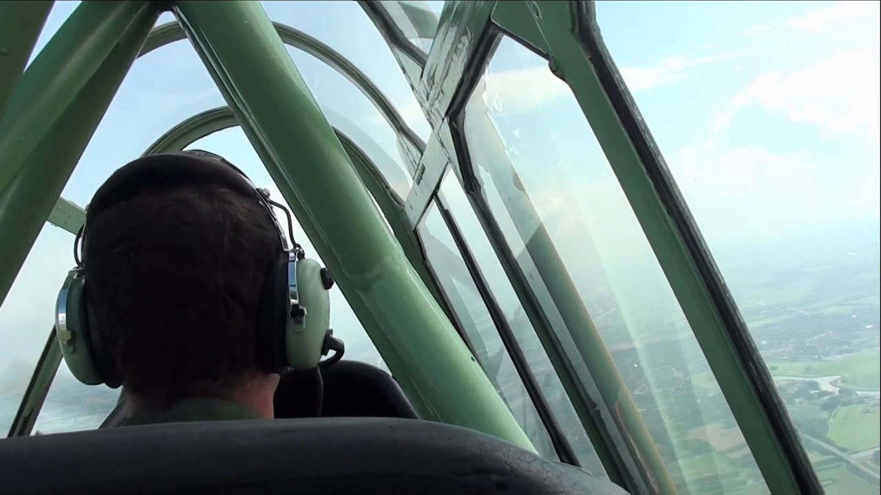 Vlucht met Harvard op Gilze Rijen