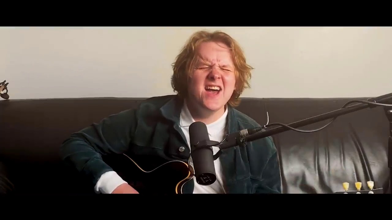 Lewis Capaldi’s cover of Celeste’s ‘Strange’ #Lewiscapaldi #celestes #LewisCapaldi