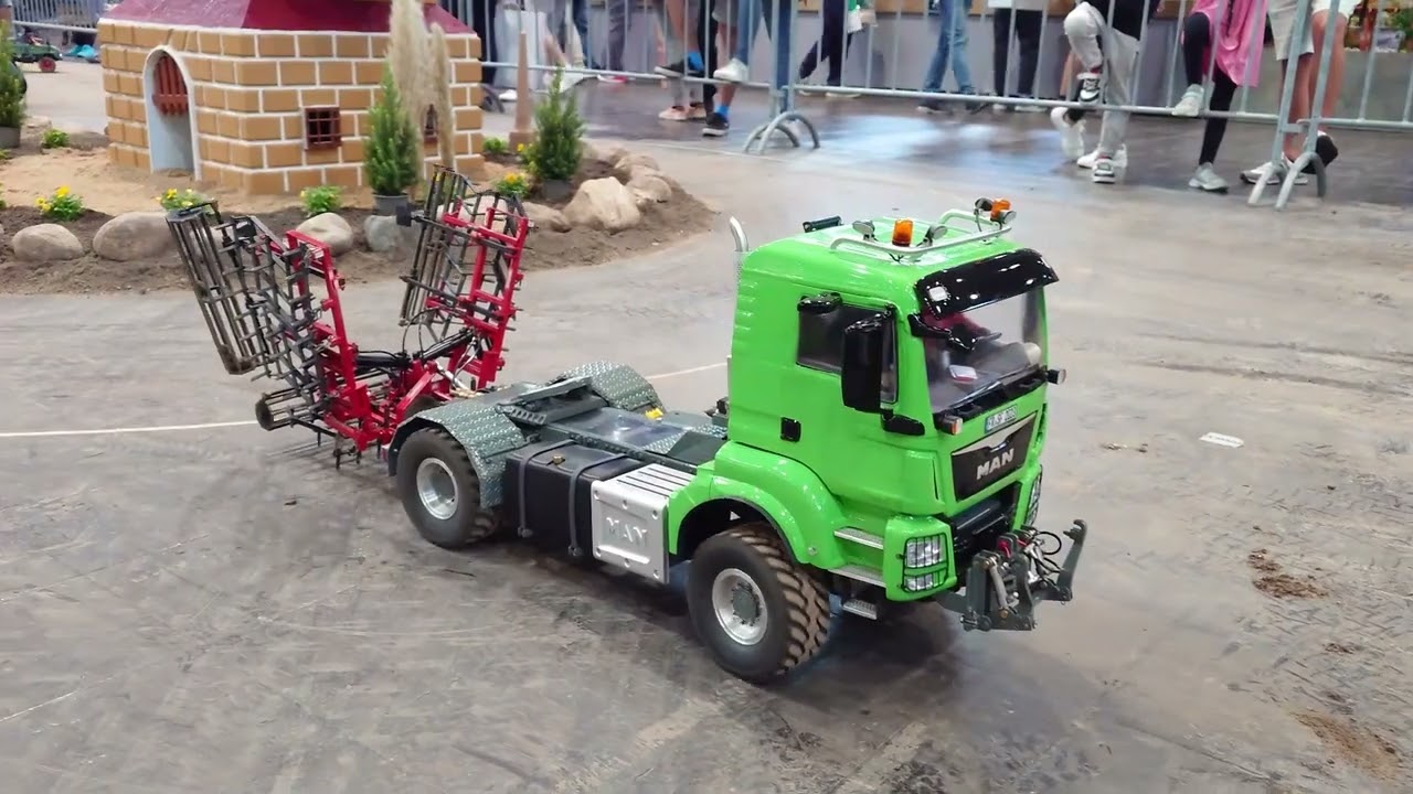 MAN TGS Giant german Agrotruck with Harrow BIGSCALE RC
