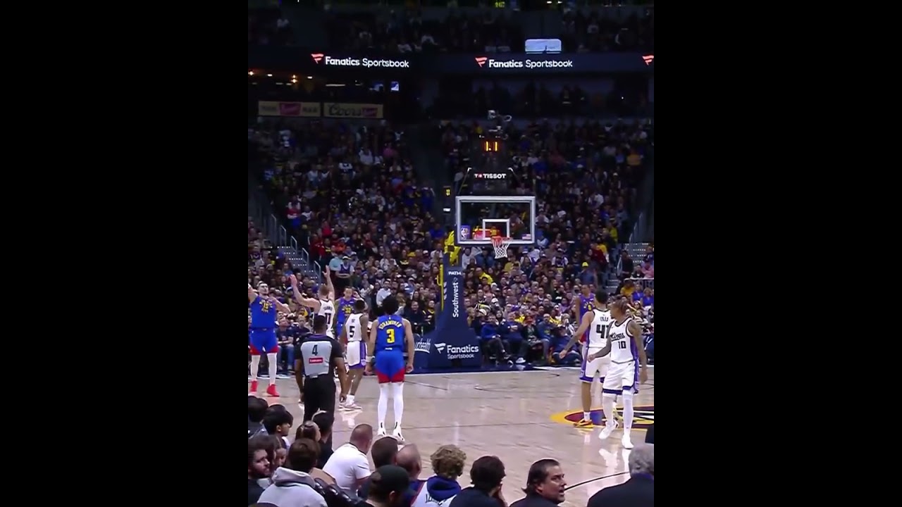 One of Jokic amazing buzzer beater all the way from downtown! #BESTofNBA  #bestofnba #basketball