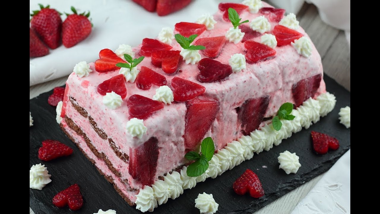Semifreddo alle fragole  - Facile, veloce e senza gelatina