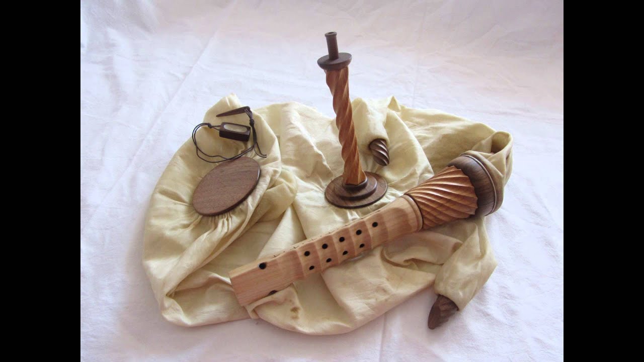 Velike belokranjske diple (great White Carniolan diple bagpipes)
