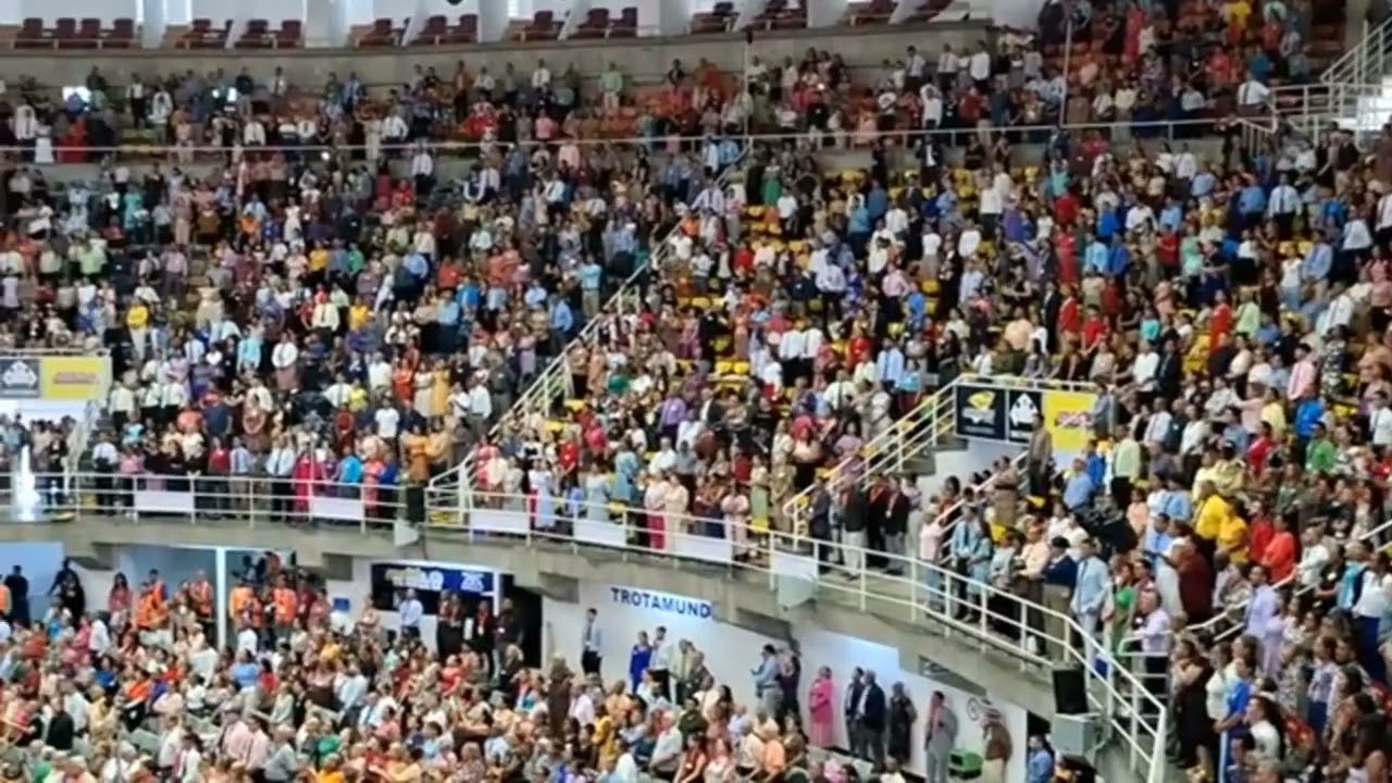 Congresso das Testemunhas de Jeová em Valencia, Venezuela Cântico 161