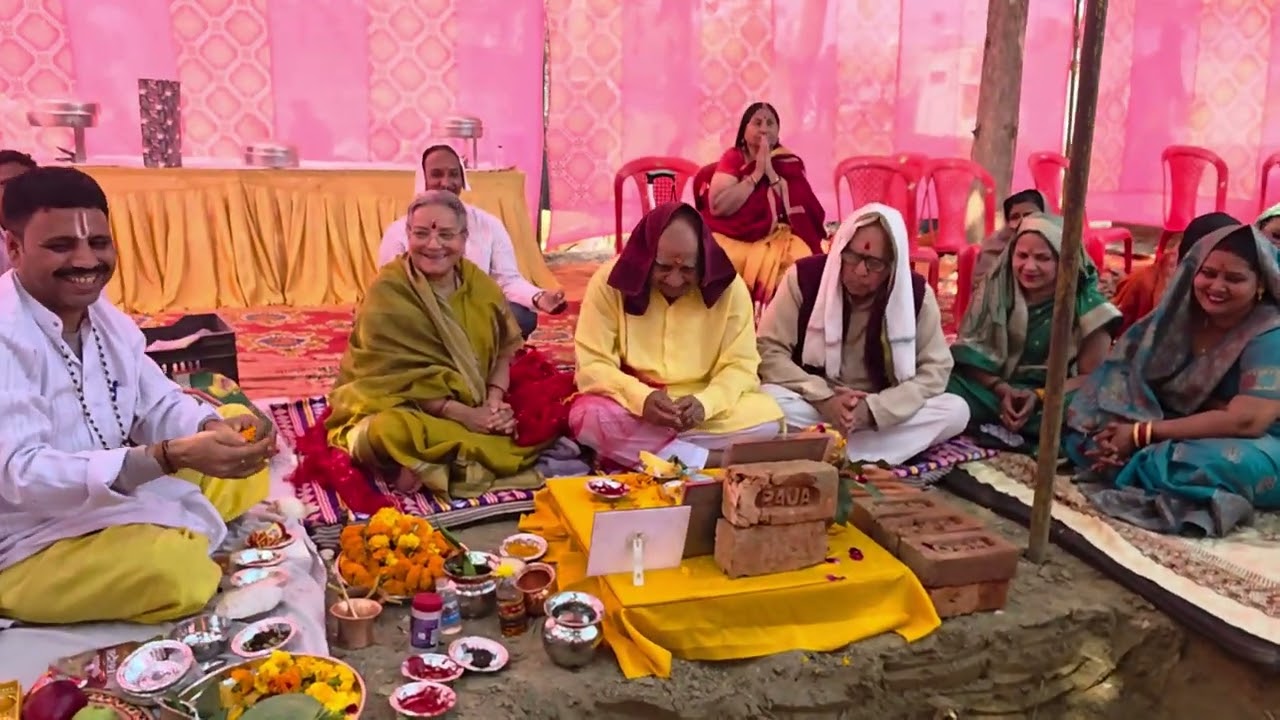 Triveni Vihar Colony Mandir Bhoomi Poojan by Mrs. Menka Ojha and Mr. BP Ojha