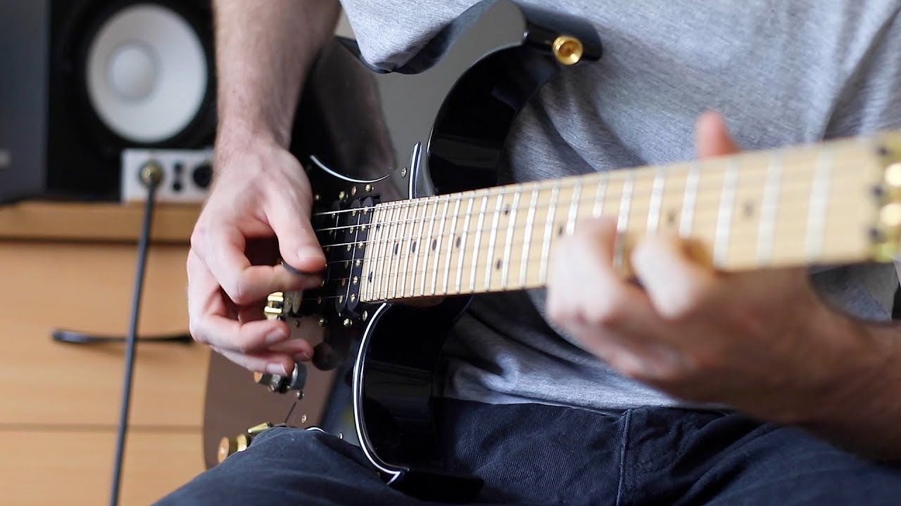 Top 10 90's Guitar Riffs