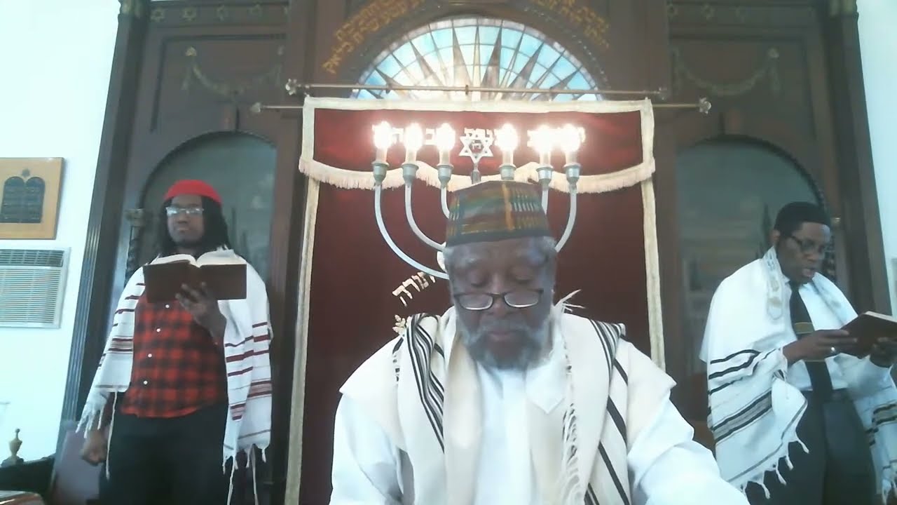 Shabbat Services - Wayakhel-Pekudei / וַיַּקְהֵל־פְקוּדֵי - Shabbat HaChodesh / שַׁבָּת הַחֹדֶשׁ
