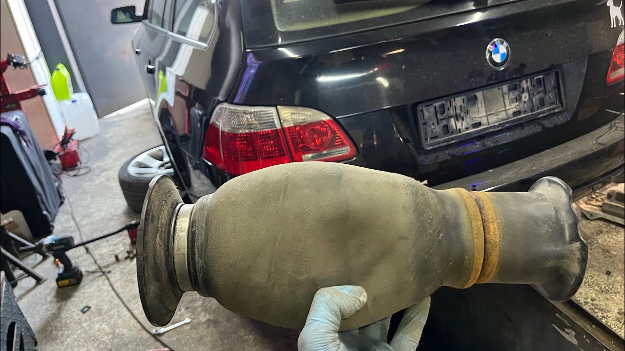BMW e61 || f11 Nivo wymiana miecha || BMW e61 nivo rear suspension repair