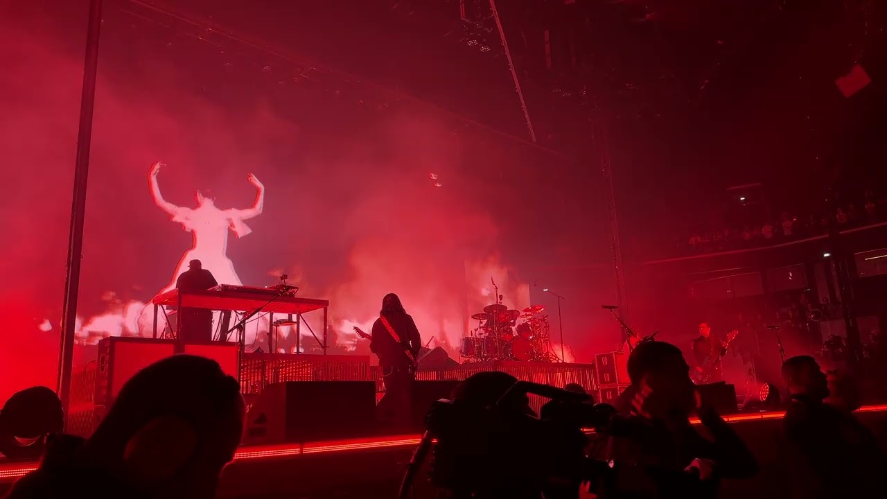 Deftones - Cherry Waves - Live 4K 29/01/2026 Paris