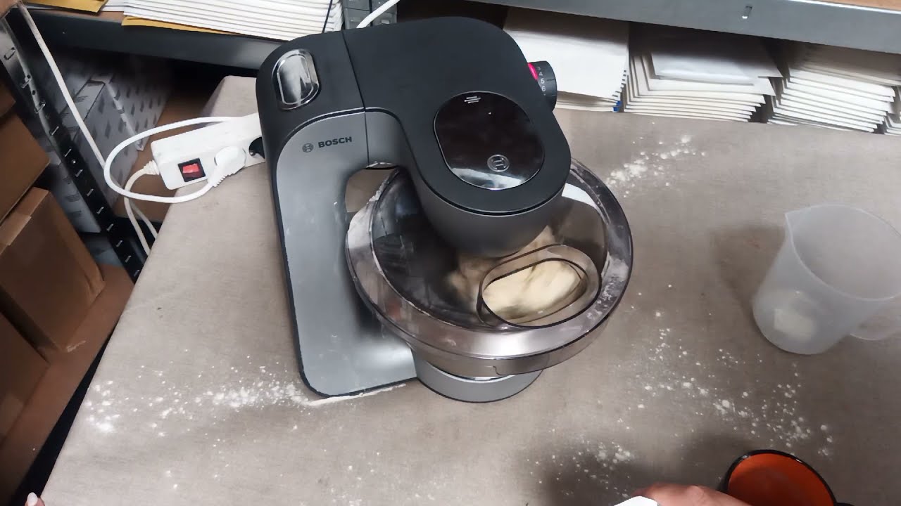 Dagasztás Bosch  MUM5 robotgèppel, és egy kis malőr