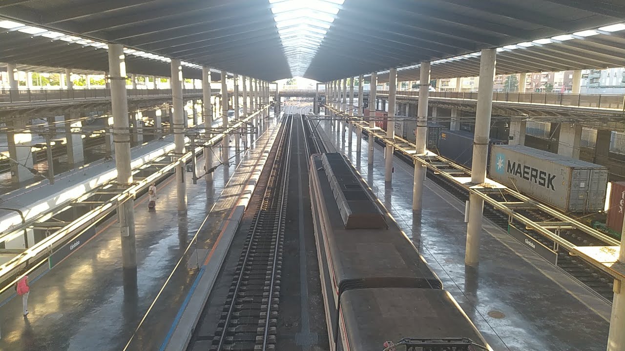Trenes de todo tipo por Córdoba #3.