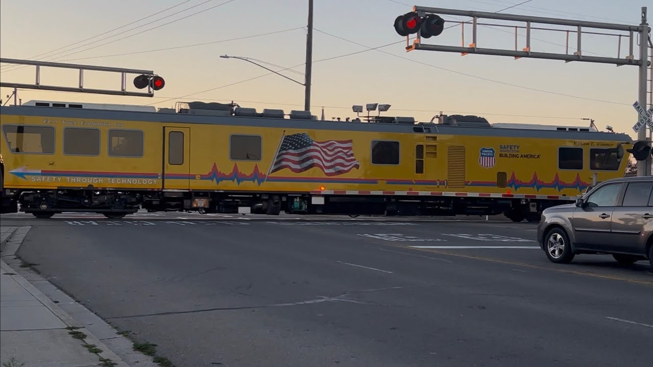 UP 6696 Geometry Train North - E, Lodi Avenue. Railroad Crossing, Lodi CA