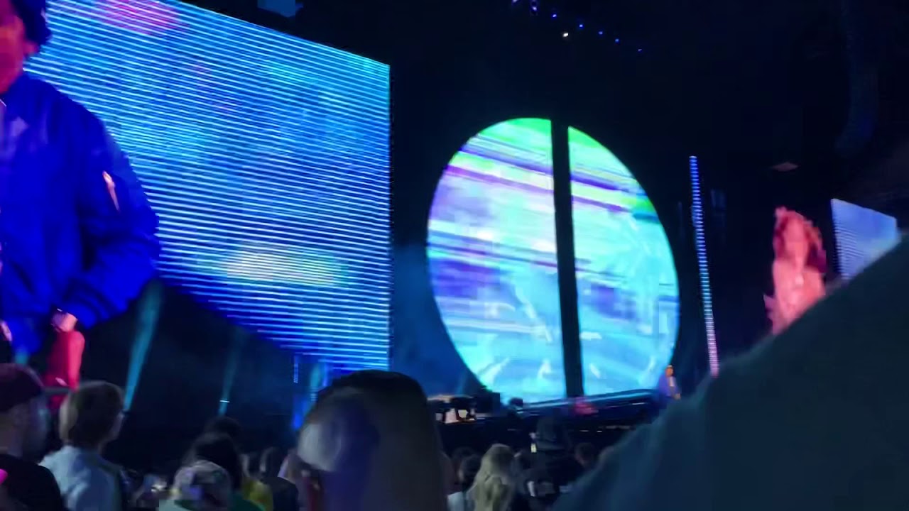 Beyoncé & Jay Z - Nice (OTR ll Los Angeles, Night 2)