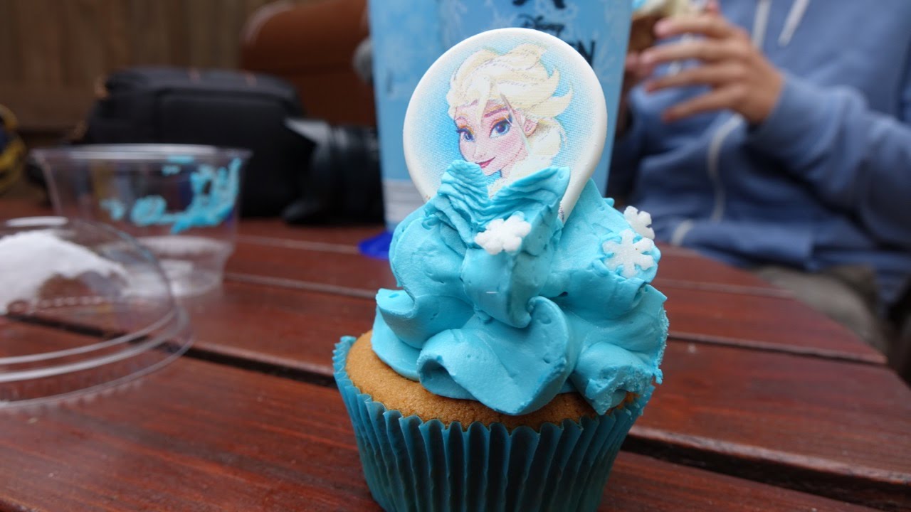 Frozen Summer Fun Avant Premiere Part 2 at Disneyland Paris