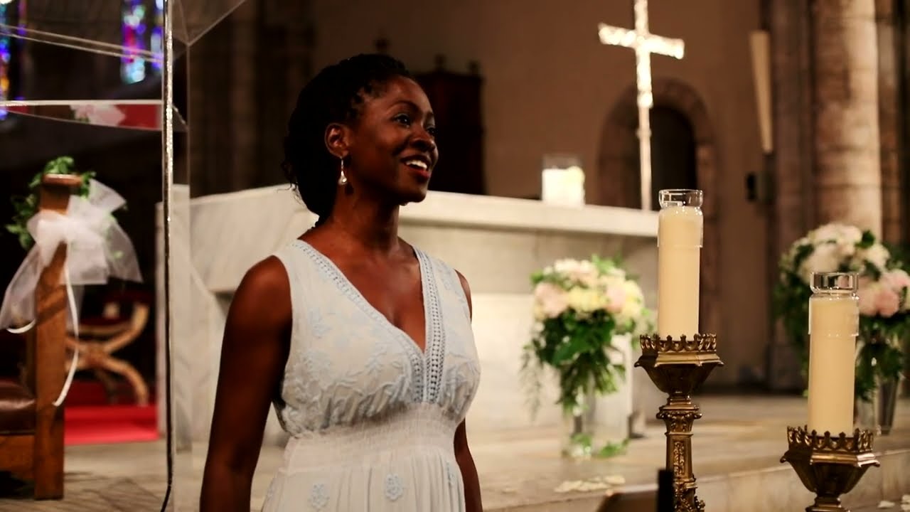 Azania Noah - AVE MARIA (Schubert)