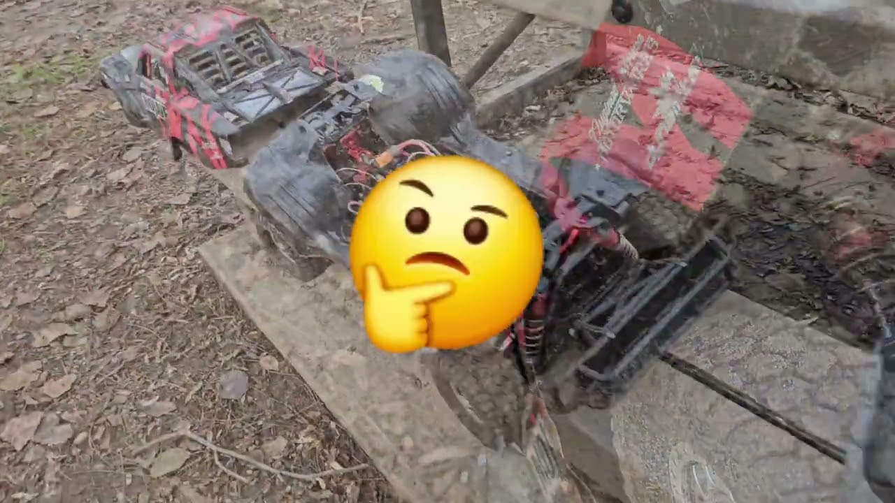 Traxxas Udr vers Armma Mojave @ Rc Track!