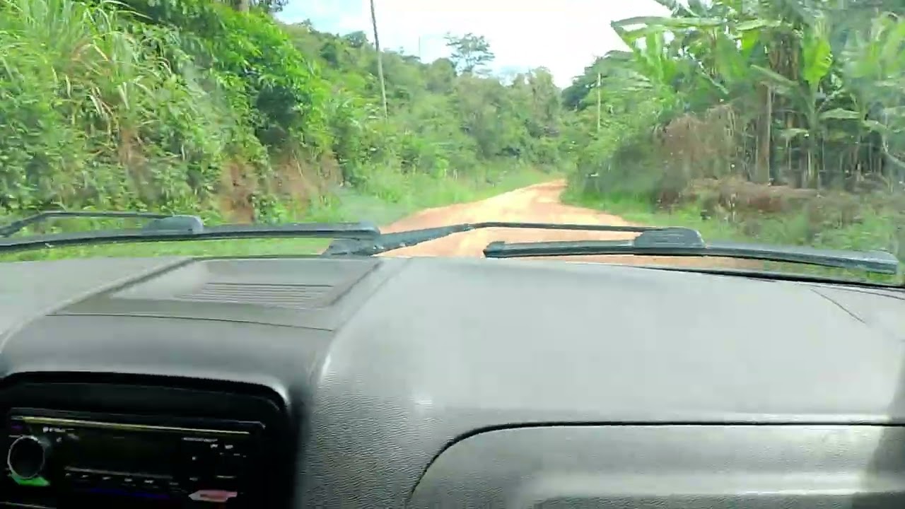 Estrada no município de Monte Formoso 