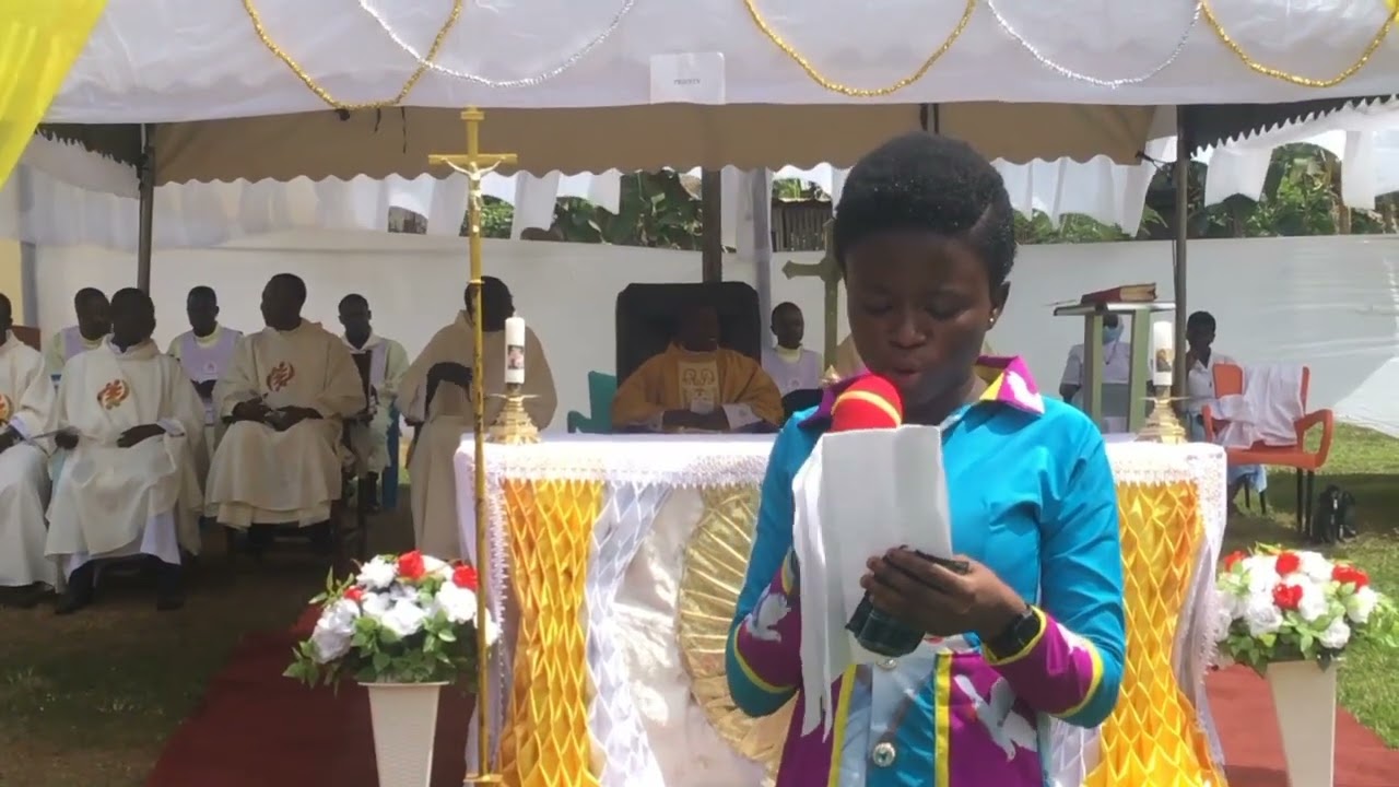 INTRODUCTION OF CHAIRPERSON AND SUPPORTERS @THE FIRST MASS CEREMONY OF REV FR APPIAH ADONGO EMMANUEL