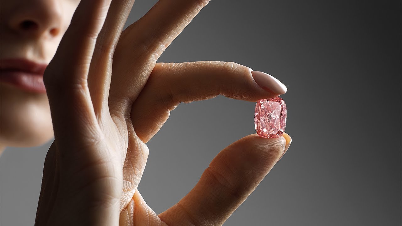 Discover the &lsquo;Williamson Pink Star&rsquo; &ndash; A Dazzling Fancy Vivid Pink Diamond