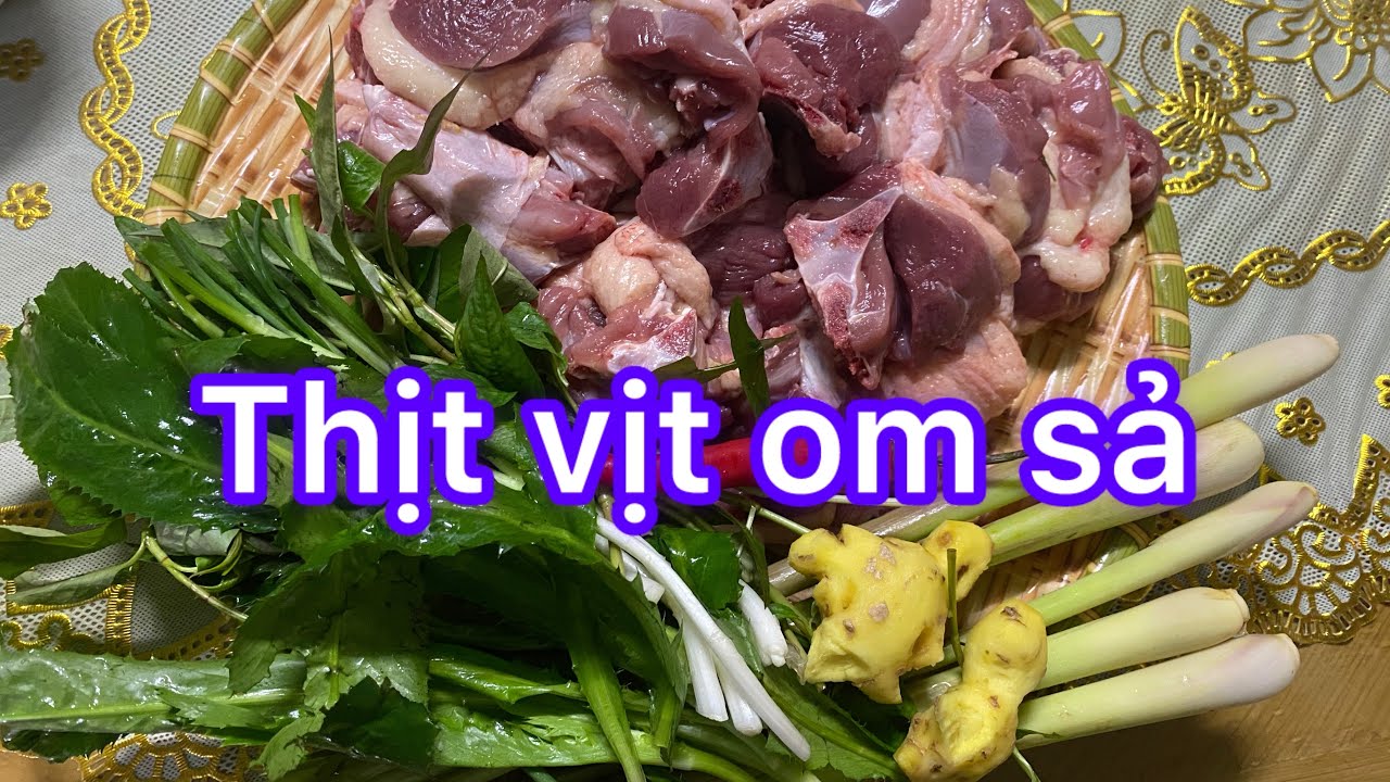 Chế biến món vịt om sả thơm ngon chưa đầy 30 phút