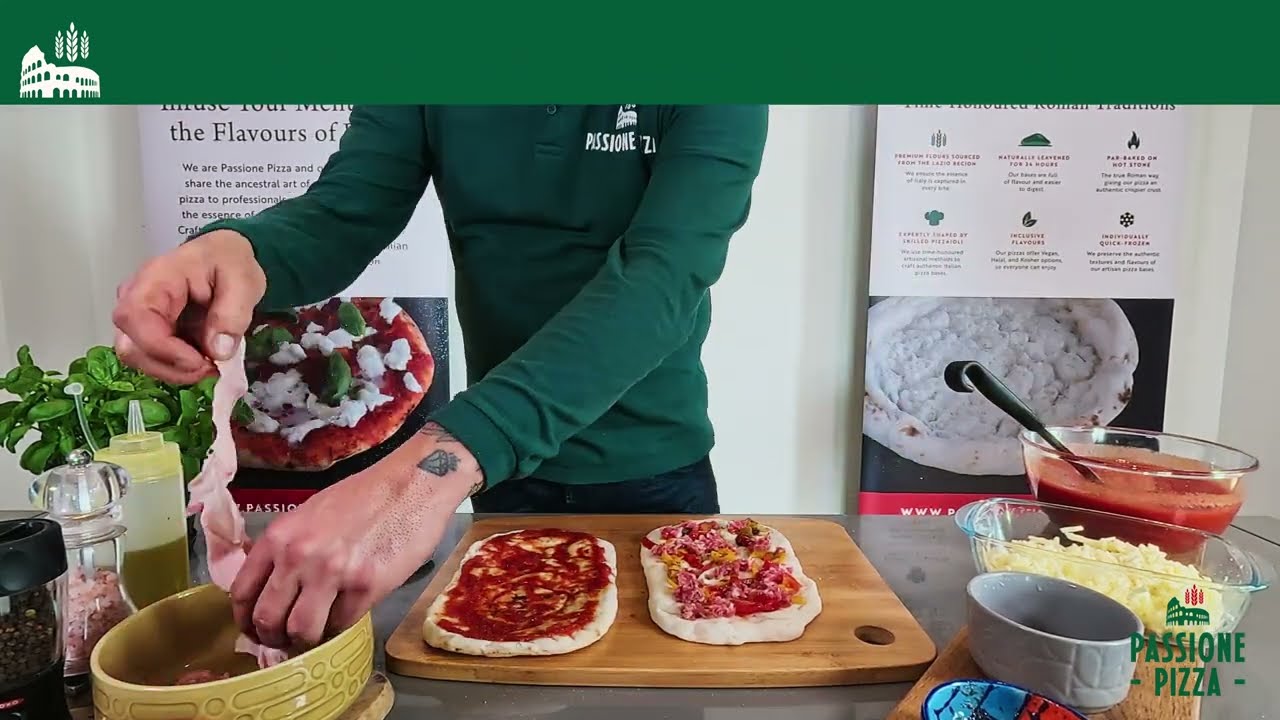 How to cook our Pizza bases with tomato and without - Pizzetta Romana - Passione Pizza