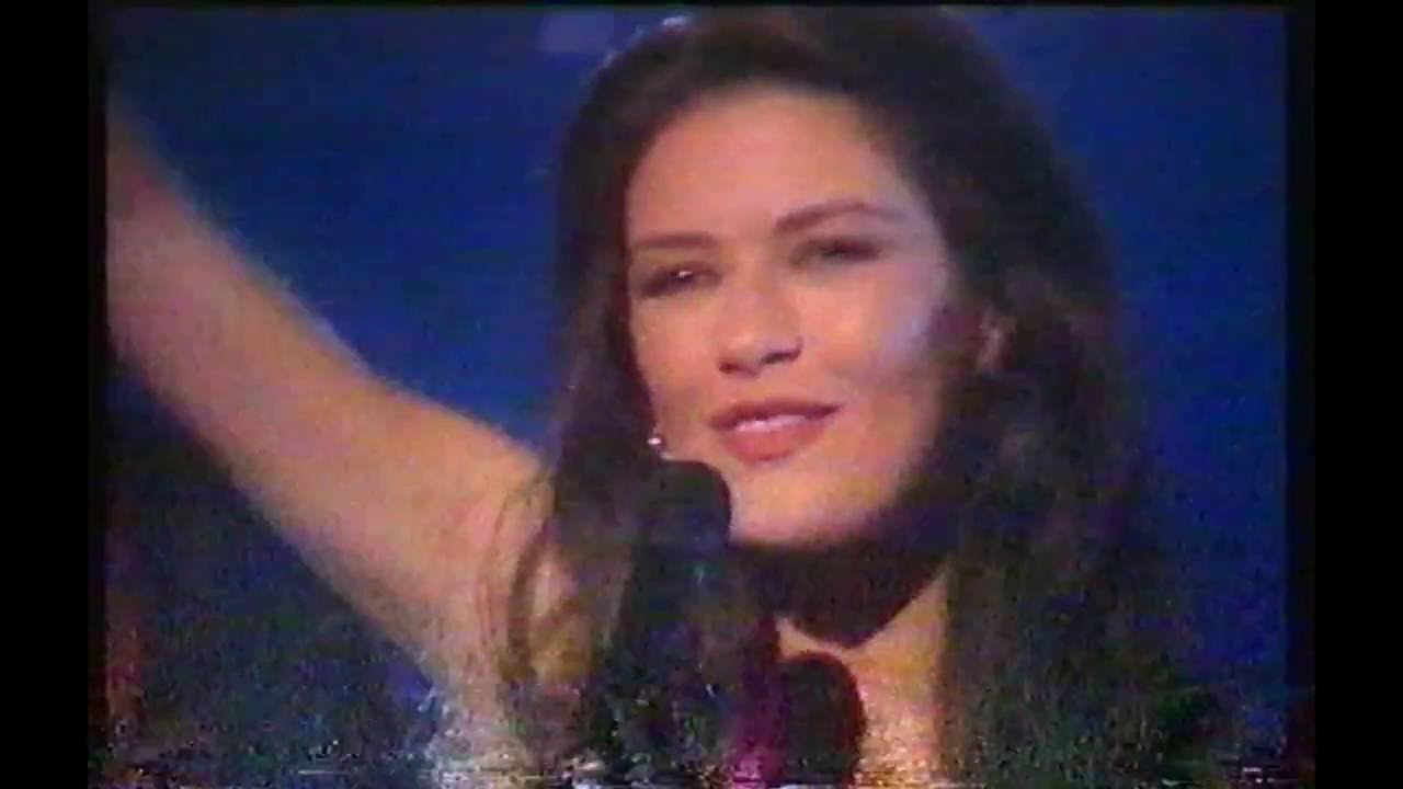 Anderson On The Box - Catherine Zeta Jones
