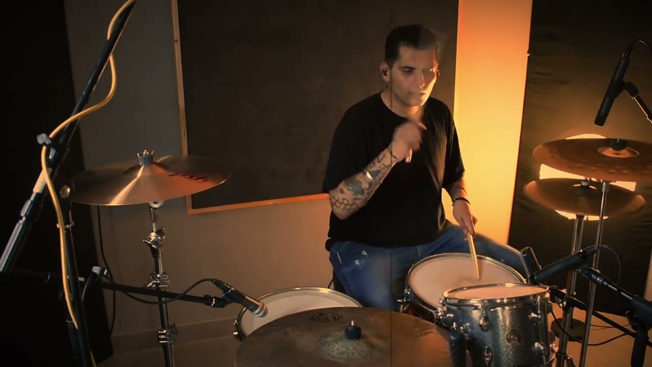 Raye- Escapism -Drumcover- feat. 070 Shake