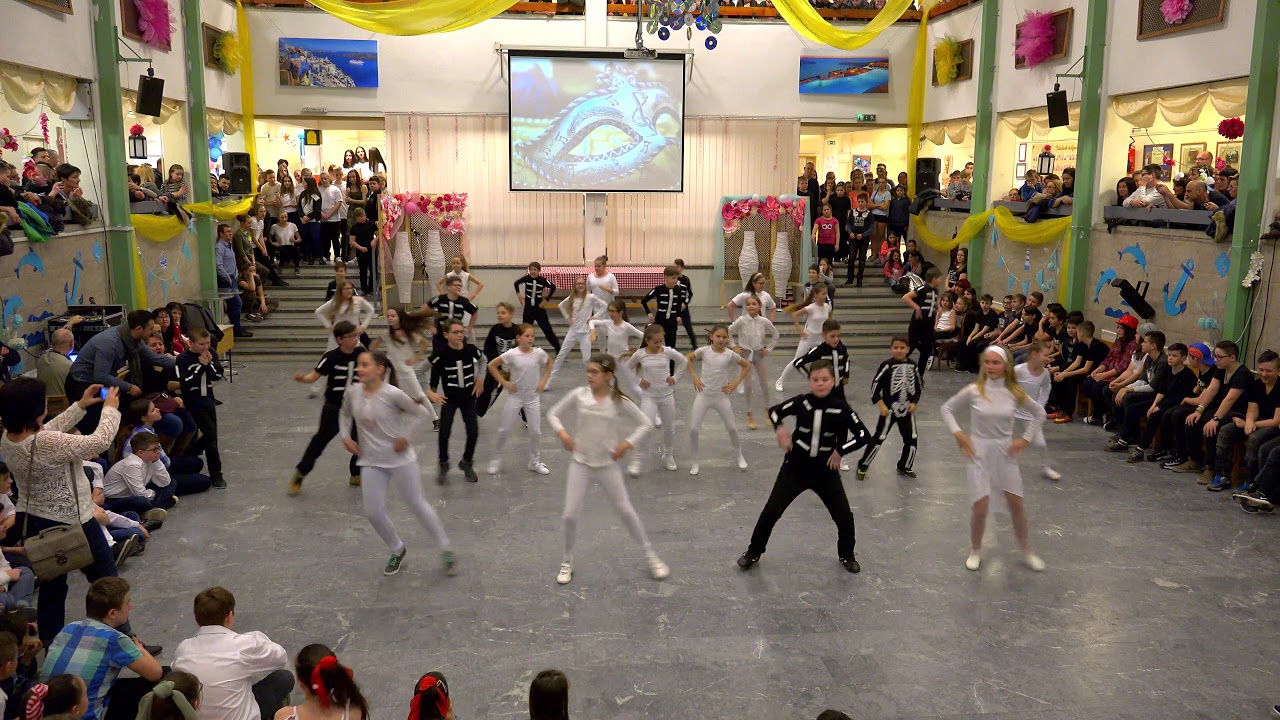 Farsang 2018. Arany János Általános Iskola és Gimnázium Nyíregyháza 4K felvétel :)