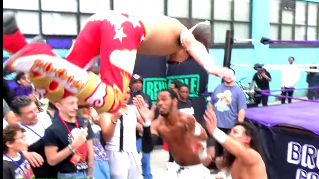 Jeff The Skywalker vs Gabe Skye (C) vs Himi Hendrix ( @remarkablewrestling ) 