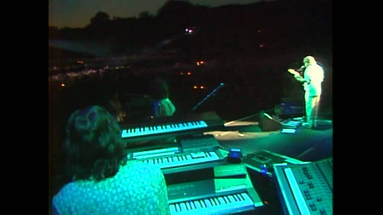 Barclay James Harvest - Glasnost - 02 - Alone In The Night (HQ).mp4