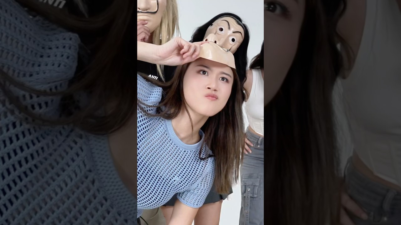 Угадай свою девушку с завязанными глазами 👧🏻🤫 #шорты #пара #отношения