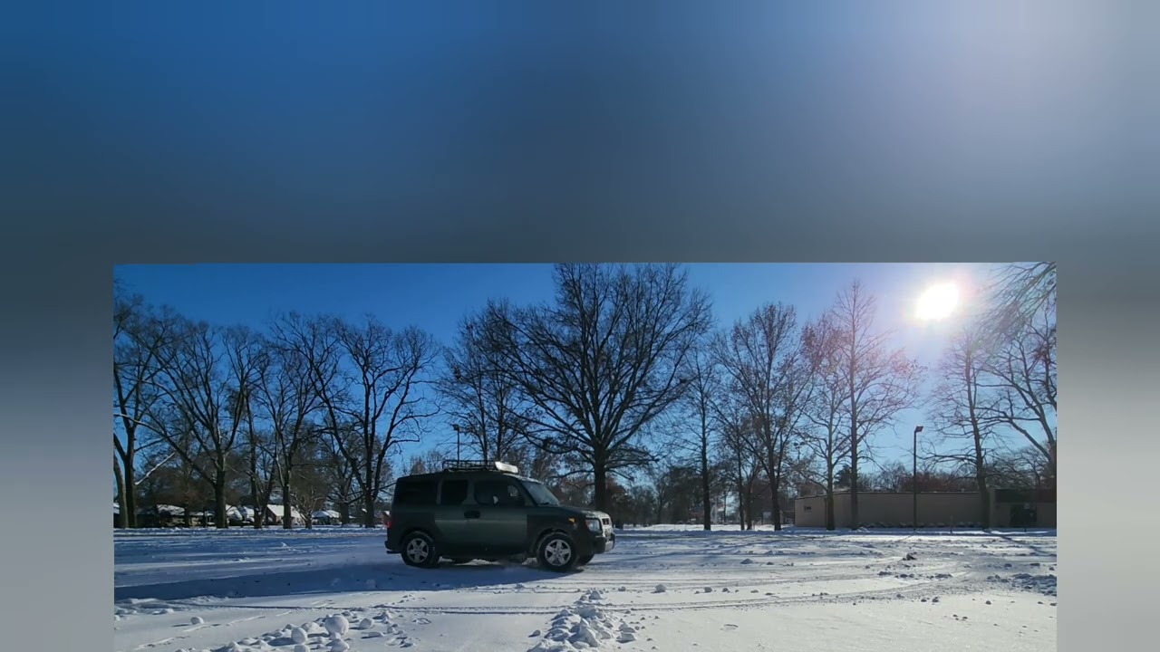Snow day with the Honda Element 