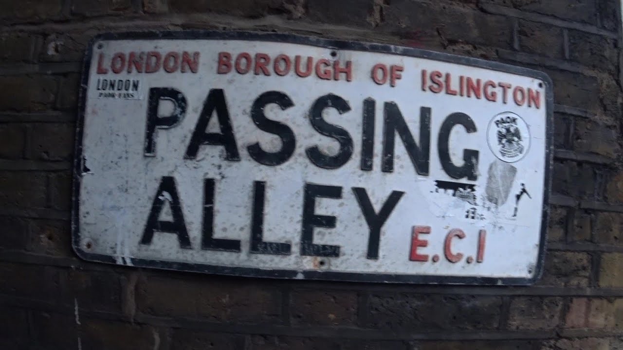Narrowest Streets in London?