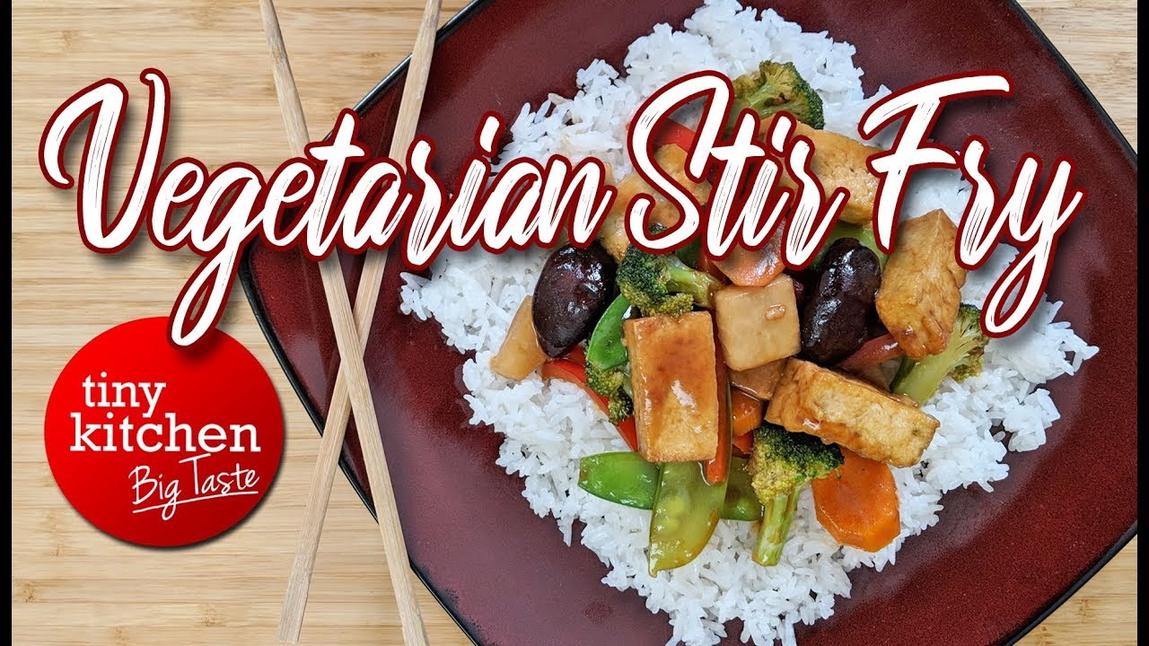 Vegetarian Stir Fry // Tiny Kitchen Big Taste