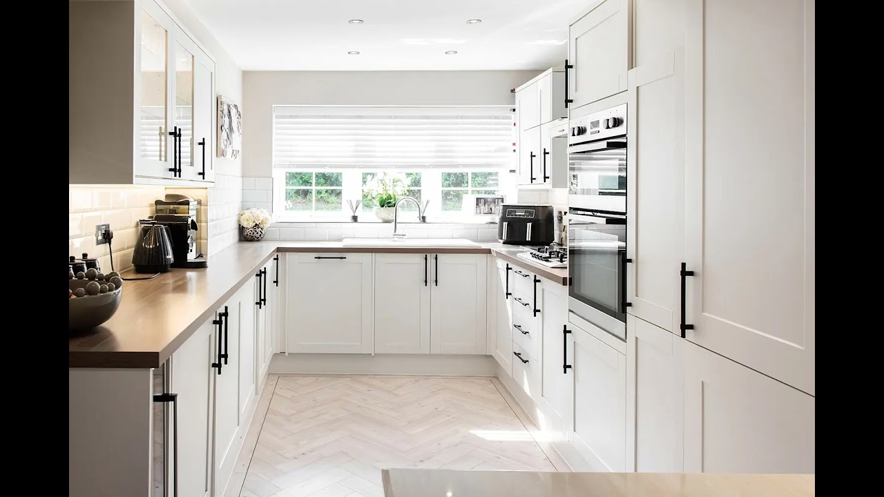 Кухни в белом цвете устарели: что, по мнению дизайнеров, сделает ваш дом старше в 2026 году