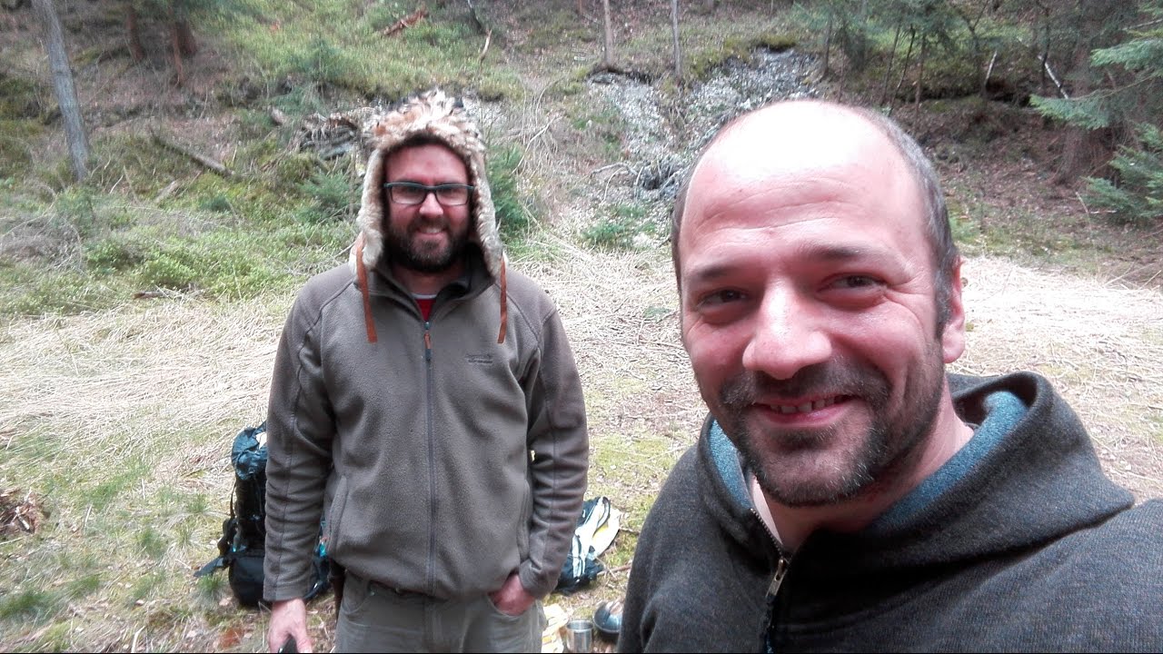 Kleine Übernachtung im Wald mit meinem Kumpel Silent Scott