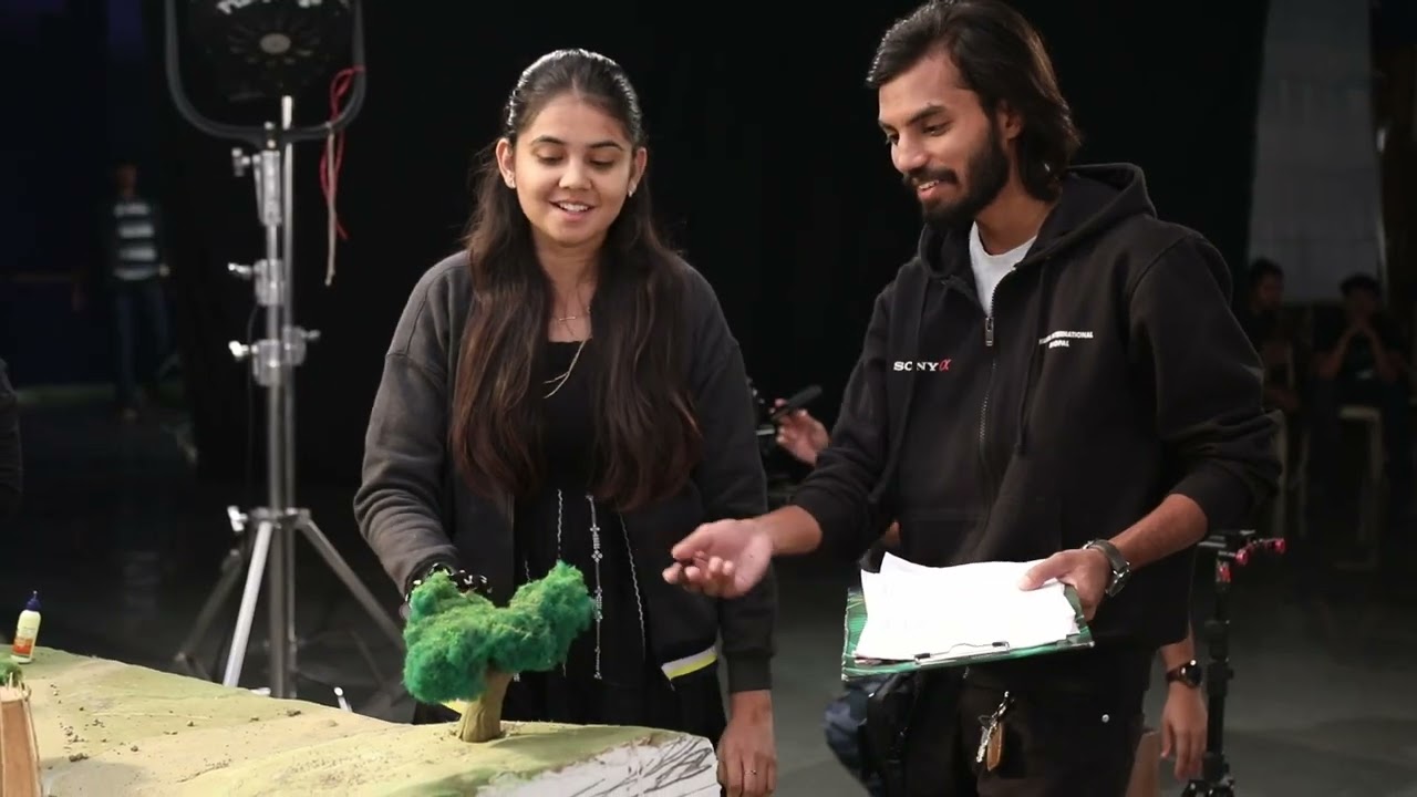 MIT SFT Visual Effect VFX Motion Graphics MG Miniature Exercise BTS Behind the scene 2022