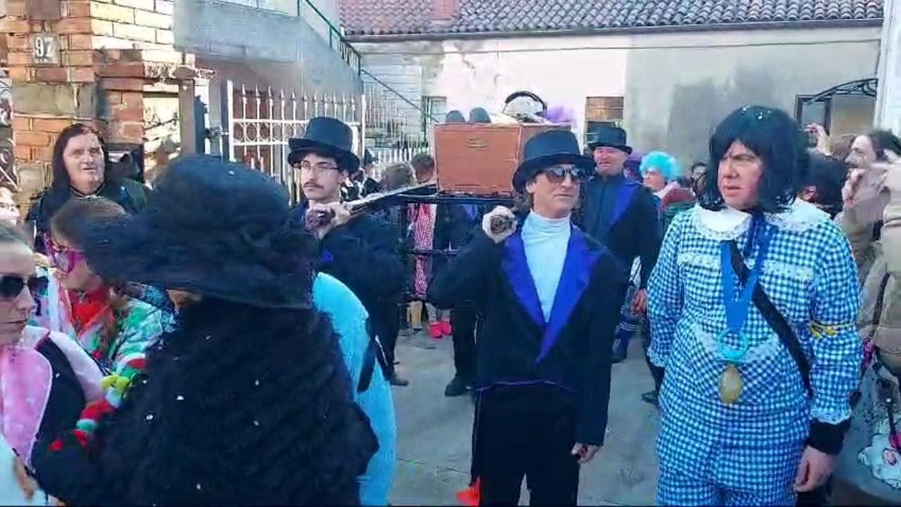 Mercoledì delle Ceneri, a Servola il funerale del Carnevale di Trieste