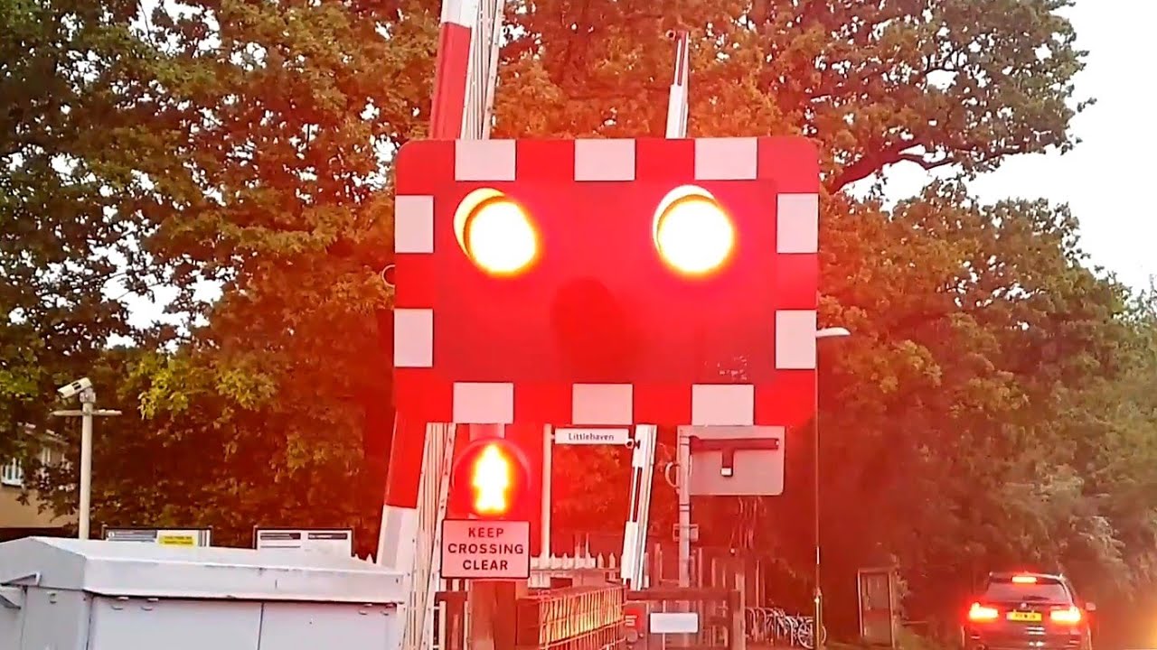 Littlehaven Level Crossing, West Sussex