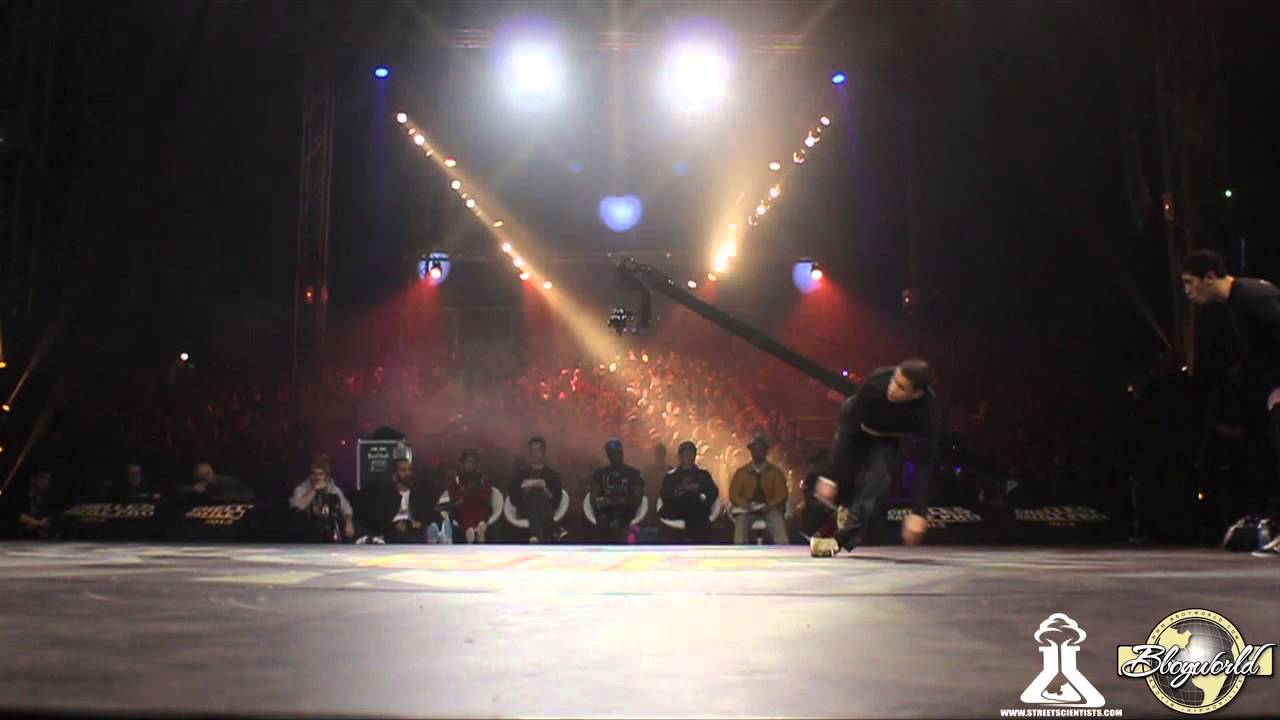 Lhiba KingZoo vs Team BBF // .BBoy World // BREAKING 2on2 SEMI-FINAL | CHELLES BATTLE PRO 2013