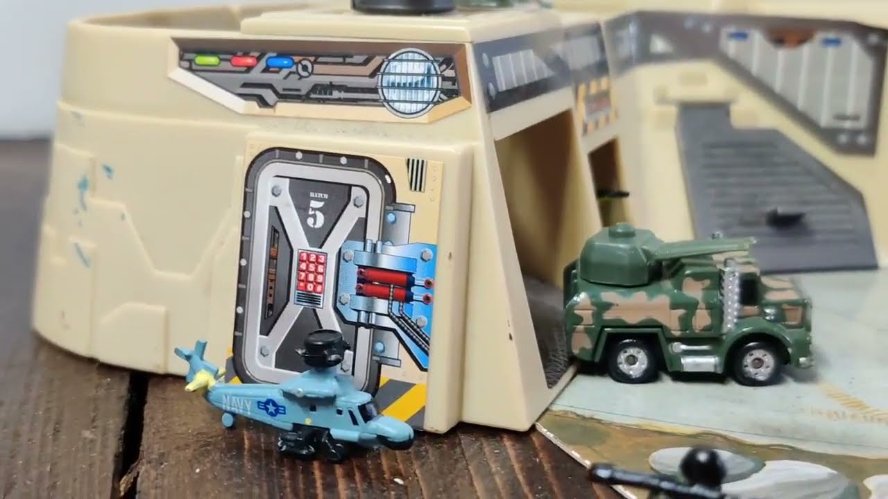Micro Machines '90s Military Playset: $2 garage sale find