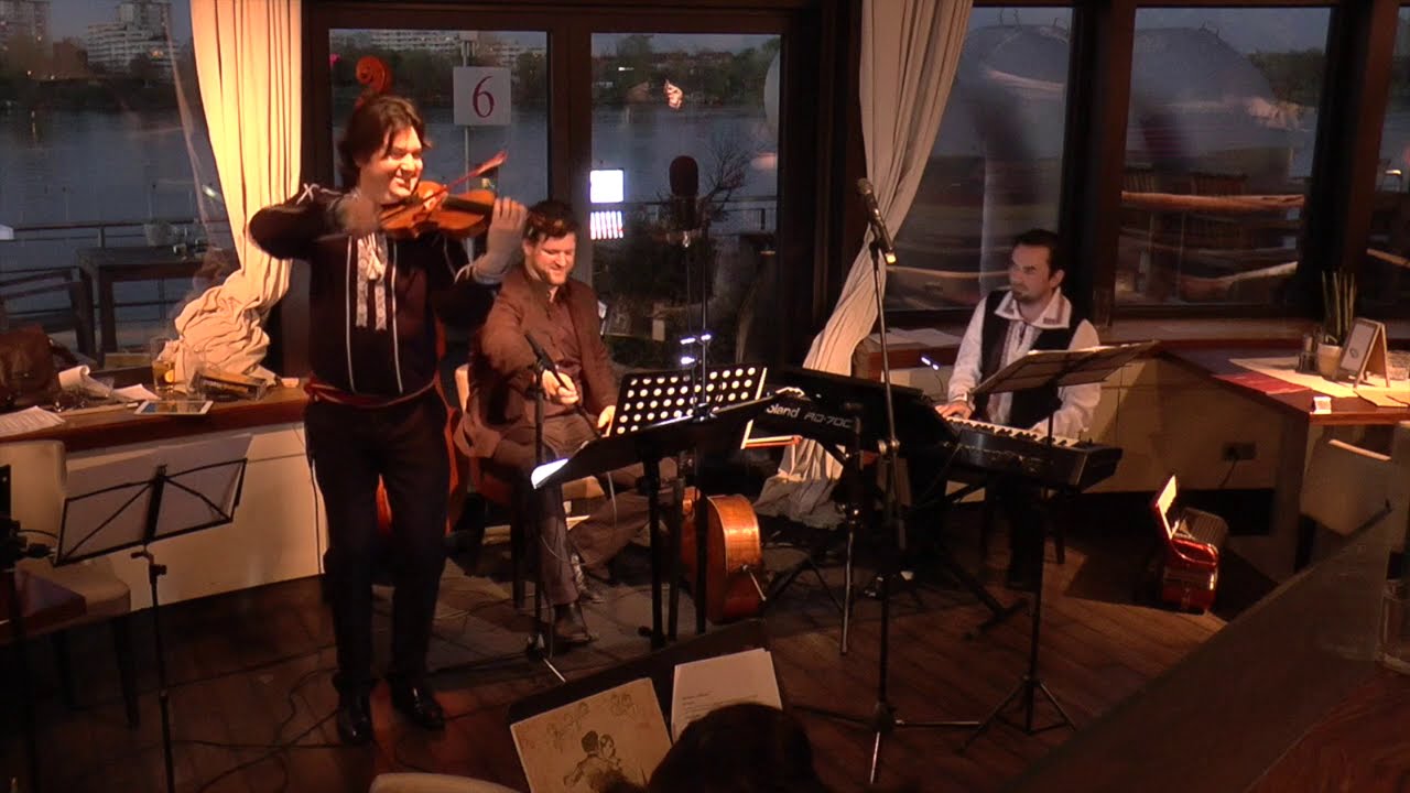Hora Martisorului - Liviu Burz si Ruben Doran (Viena, 2018)