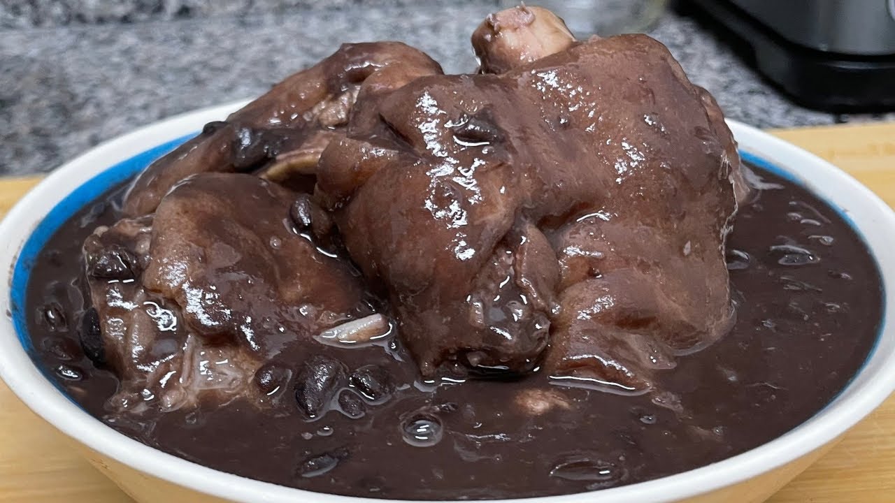 Patitas(Manitas)de Puerco Con Frijoles Negros 🐷