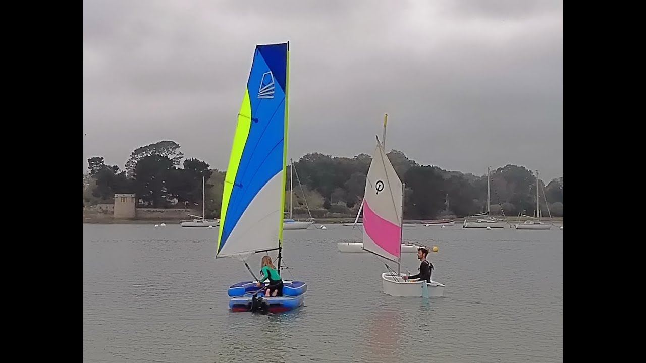 Tribord 5S vs Optimist, faire des ronds dans l'eau pour les comparer.