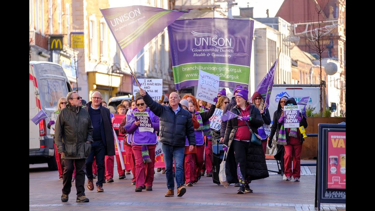 Phlebotomists mark longest strike in NHS history