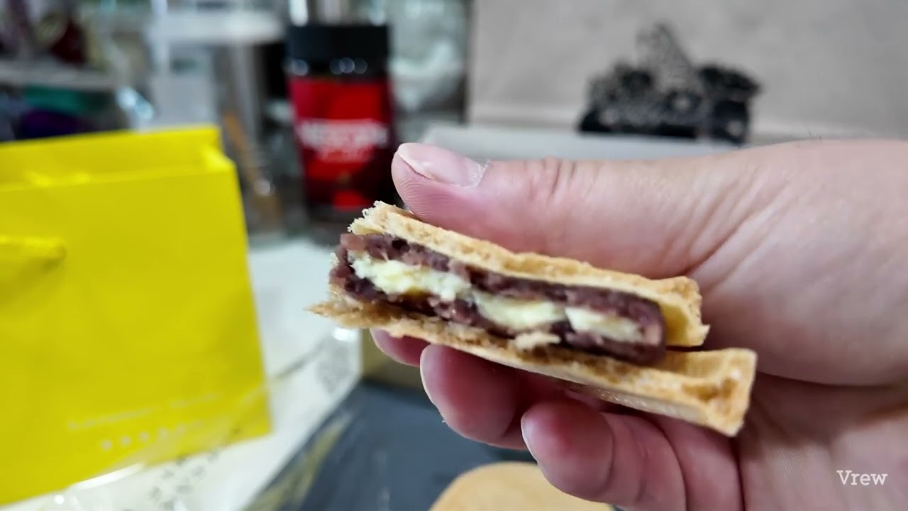 仙台土産、カズノリイケダ、シーラカンスモナカゲット！