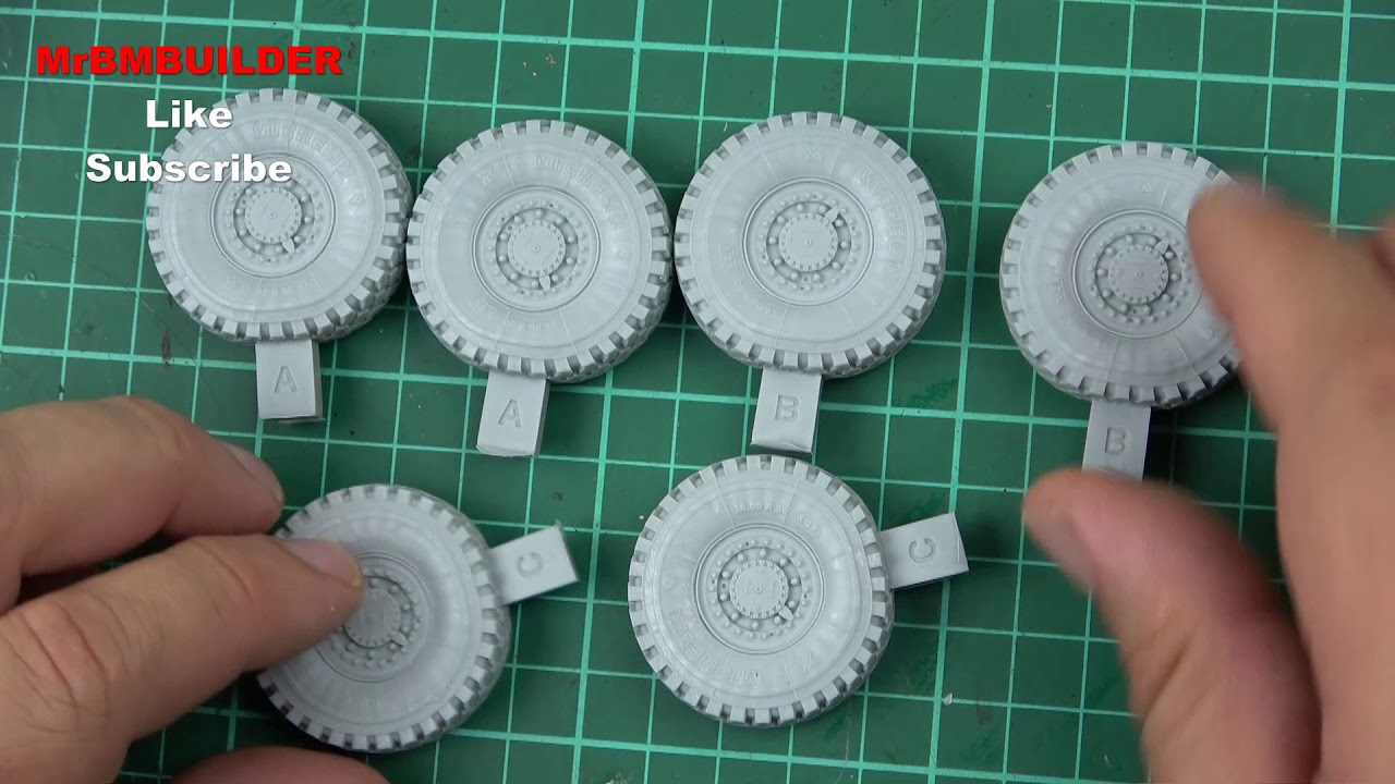 Def Model - Russian Typhoon K  Sagged Wheel Set  1/35