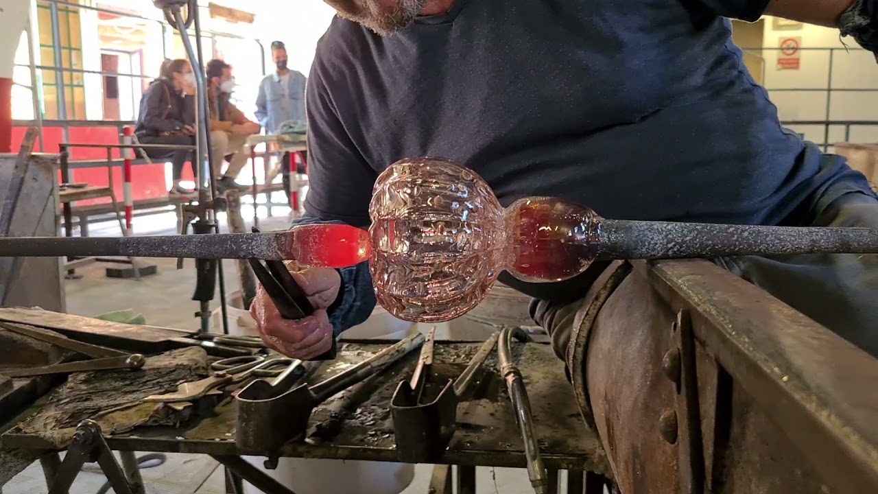 Vases Fashion 60s how we make them Original Murano Glass OMG