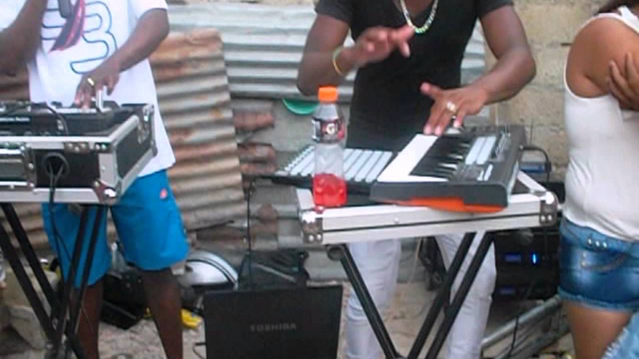 VOL 4 PERDONAME-BIG DEIVIS  PERREO DE LOS PELAOS